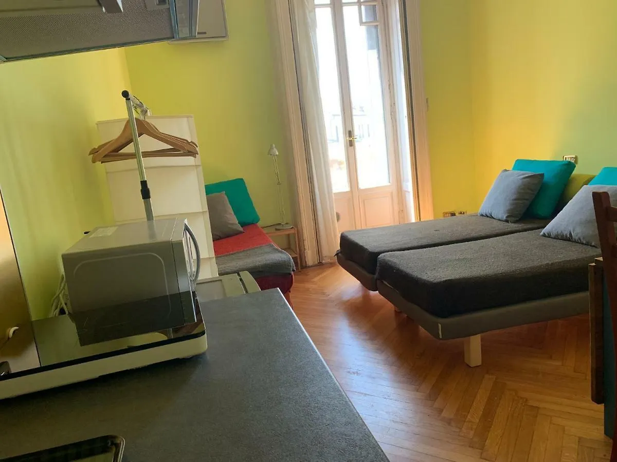 Milano Centrale B&B monolocale-studio